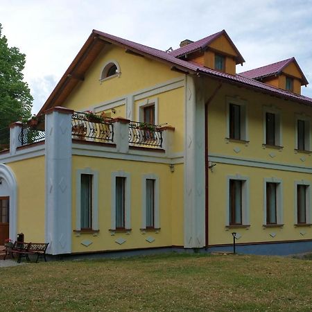 Lecu Muiza Hotell Leci Eksteriør bilde